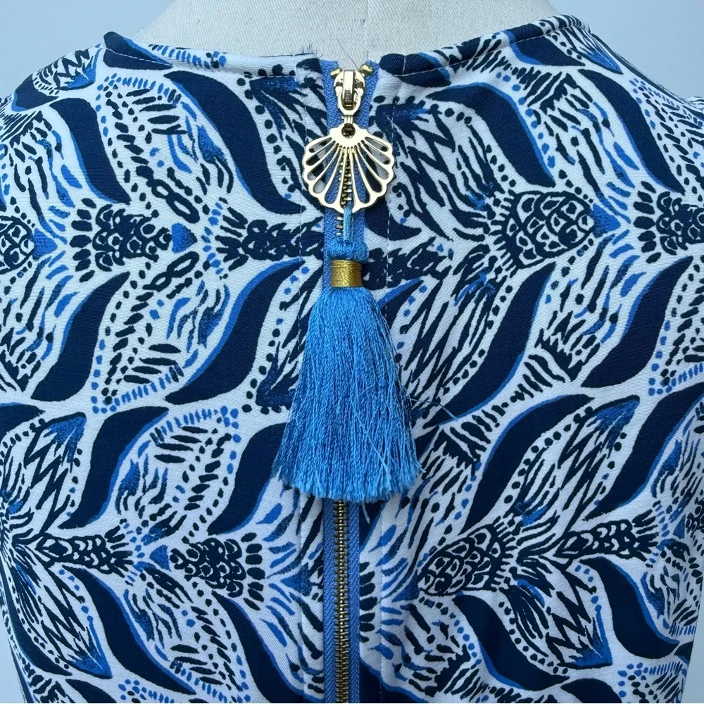 Lilly Pulitzer Blue and White V-Neck Mermaid Tail Print Dress Size 4 - Picture 11 of 15